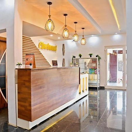 Cincinnati Hotel Yaoundé Eksteriør bilde