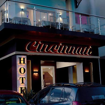 Cincinnati Hotel Yaoundé Eksteriør bilde