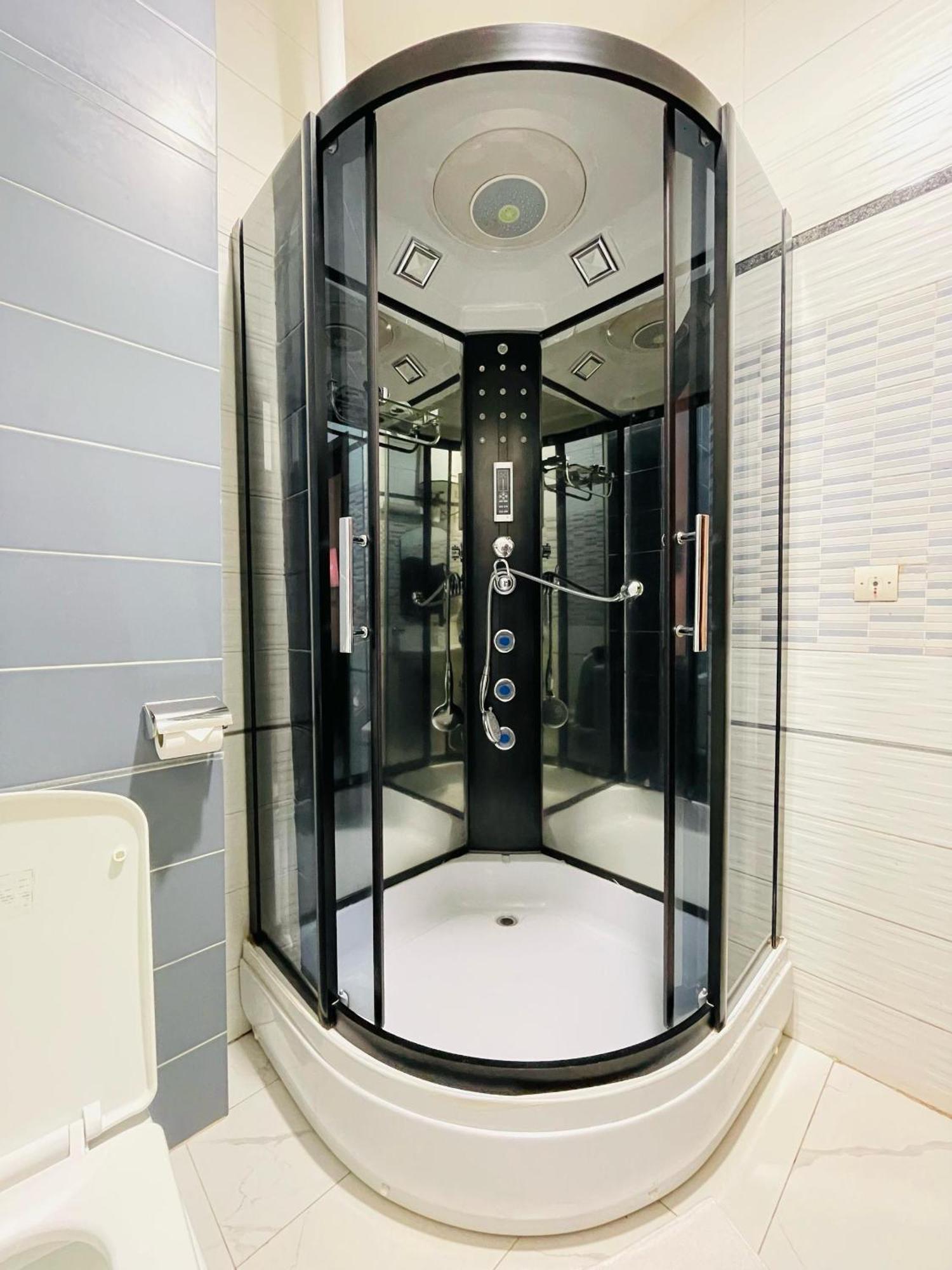 Cincinnati Hotel Yaoundé Eksteriør bilde
